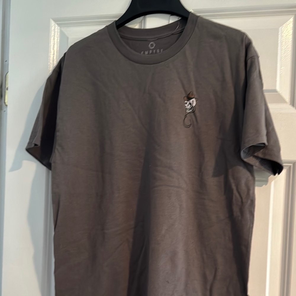Empyre Men's Gray T-Shirt with Skull Design